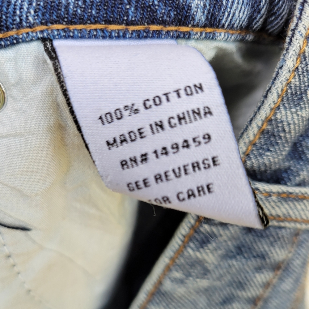 Heart Patch Blue Jeans - Picture 5 of 11